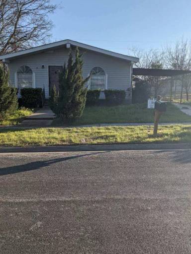 Main picture of 1102 Anna Lee Dr