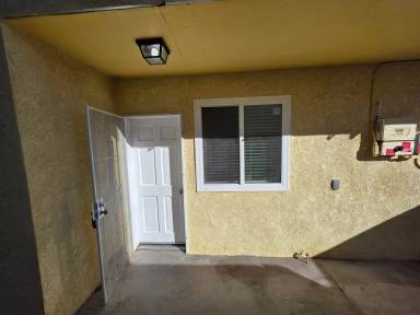 Main picture of 524 W Greenwood Ave