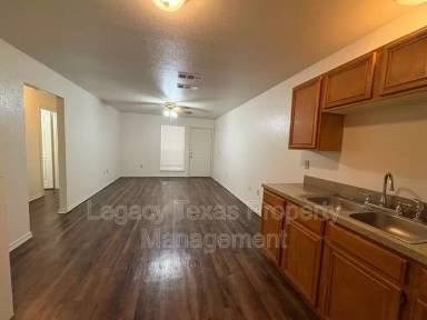 Main picture of 1106 Williams Ave