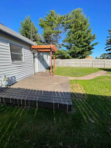 Main picture of 1718 8th Ave