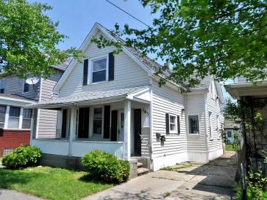 Main picture of 163 Gorton St