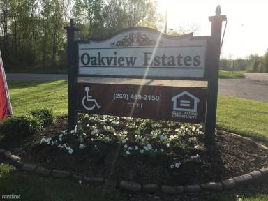 Main picture of Oakview Estates
