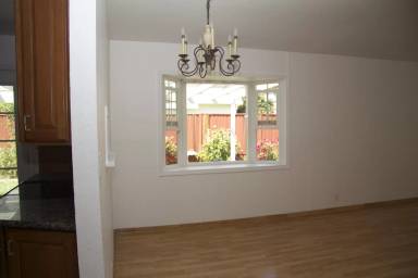 Main picture of 43293 Sweetwood St