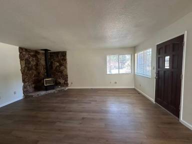 Main picture of 824 Alameda Ave