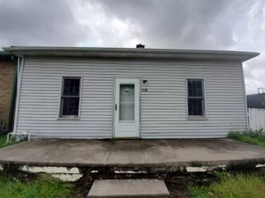 Main picture of 1129 5th Ave