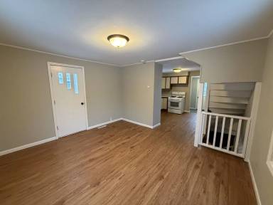Main picture of 323 Selma St