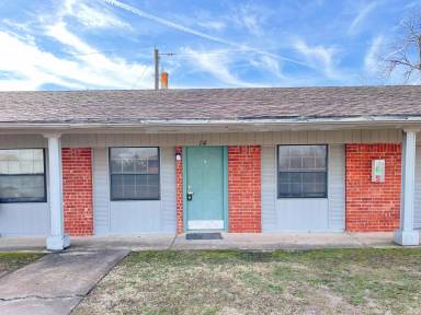 Main picture of 5131 S Wheeling Ave