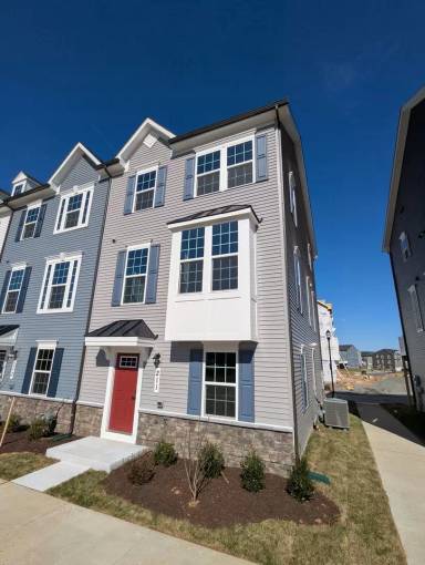 Main picture of 211 Bel Aire Ln