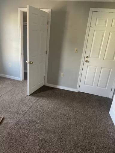 Main picture of 13 Granite St