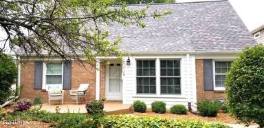 Main picture of 6016 N Lydell Ave