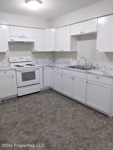 Main picture of 808 SW 63rd Ter