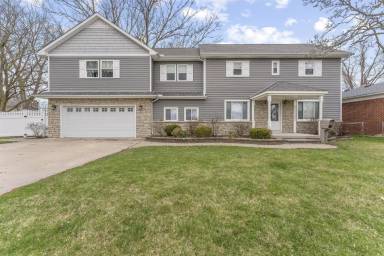 Main picture of 14368 Agnes St