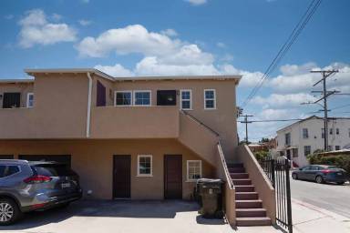 Main picture of 4260 City Terrace Dr