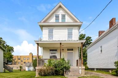 Main picture of 5821 Salvia Ave