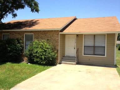 Main picture of 1316 Holland Rd