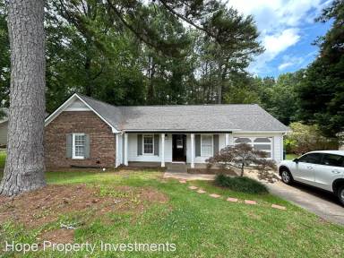 Main picture of 713 Redwood Park