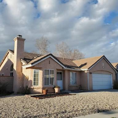 Main picture of 737 Balsam Way