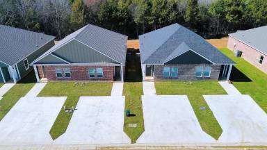 Main picture of 535 Worth Ave