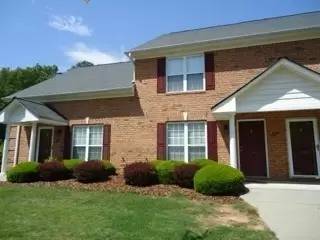 Main picture of 220 Logmont Trce