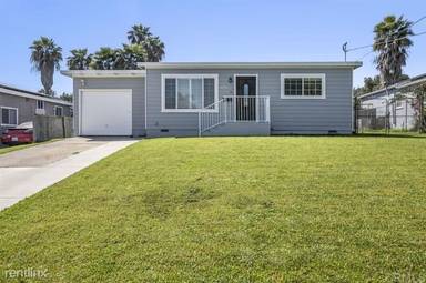 Main picture of 1075 Eucalyptus Dr