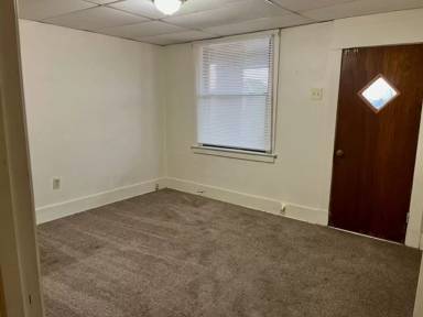 Main picture of 118 Kirk Ave