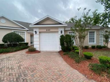 Main picture of 240 Bauer Cir