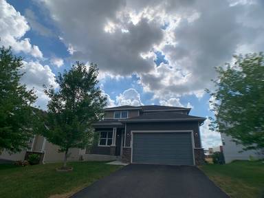 Main picture of 1704 Basswood Ct