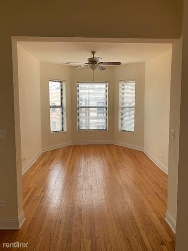 Main picture of 3959 N Janssen Ave