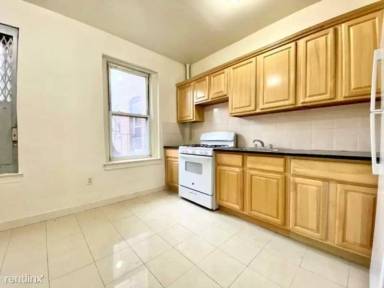Main picture of 3620 Parsons Blvd
