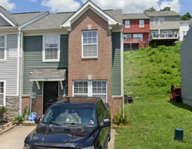 Main picture of 132 Hawks Run Rd