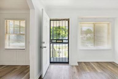 Main picture of 19400 Harlow St