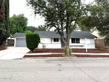Main picture of 2380 E Brower St