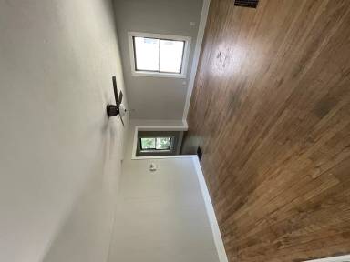 Main picture of 1134 W Lenawee St