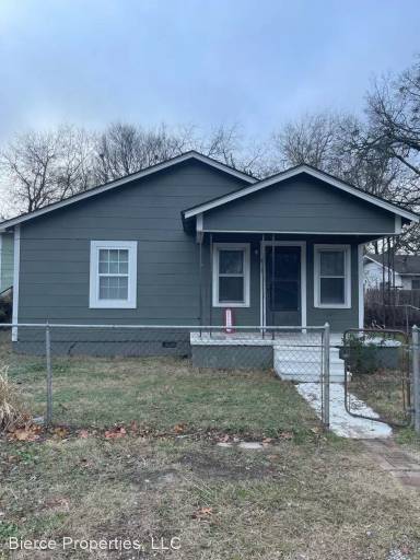 Main picture of 615 N Johnston St