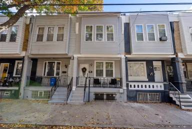 Main picture of 1623 S 26th St