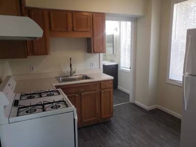 Main picture of 337-339 Fairport Rd.