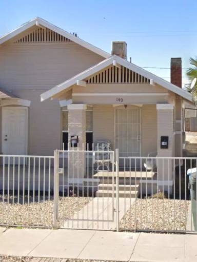 Main picture of 140 N 10th Ave