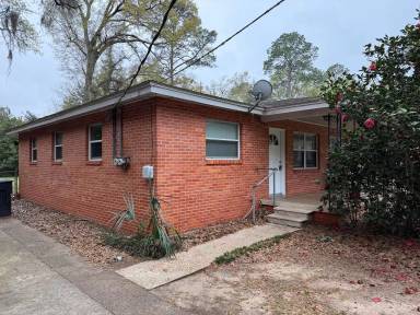 Main picture of 625 Stiles Ave