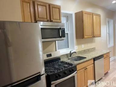 Main picture of 1336 N Capitol St NW