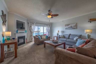 Main picture of 105 63rd St