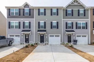 Main picture of 225 Coldwater Creek Ct