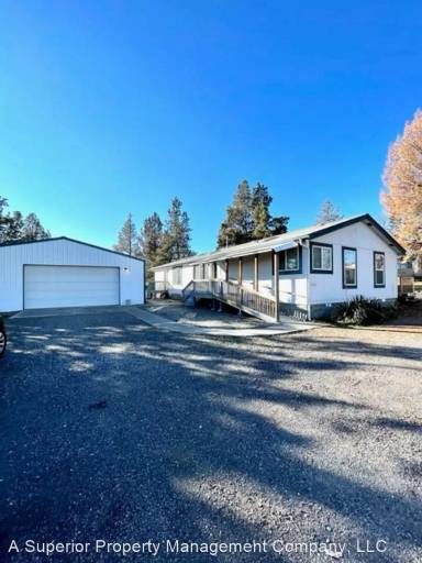 Main picture of 1051 NE 11th St