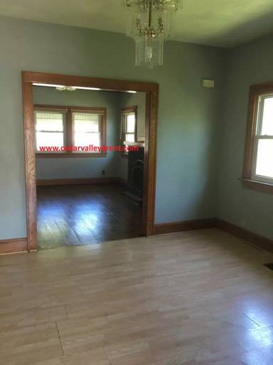 Main picture of 326 Cutler St