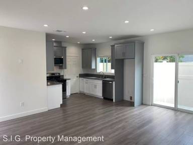 Main picture of 6744 Radford Ave