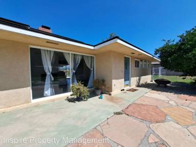 Main picture of 38682 Florence St