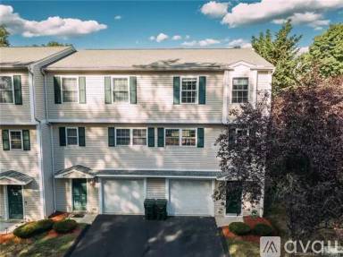 Main picture of 441 Middletown Ave