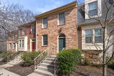 Main picture of 5407 Grove Ridge Way