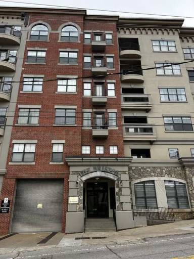 Main picture of Bristol On Broadway