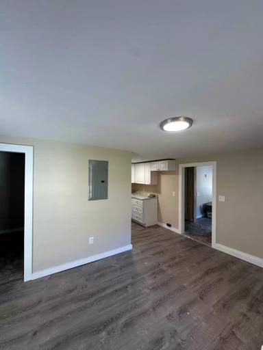 Main picture of 7 Bennett Ave