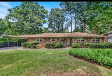 Main picture of 2677 Lancaster Dr
